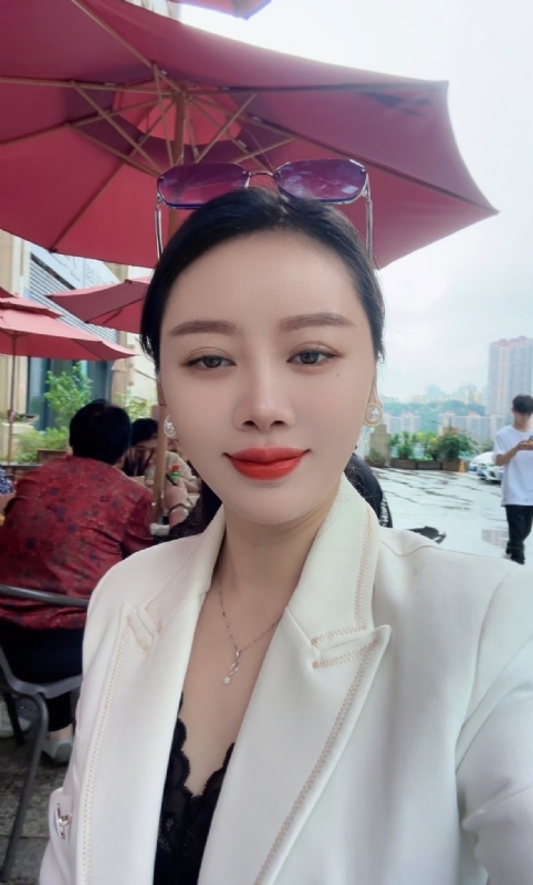 Angela的第一张照片--新界王婆说媒