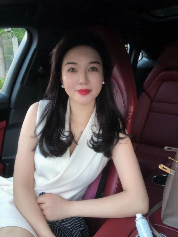 小雨的第一张照片--新界王婆说媒